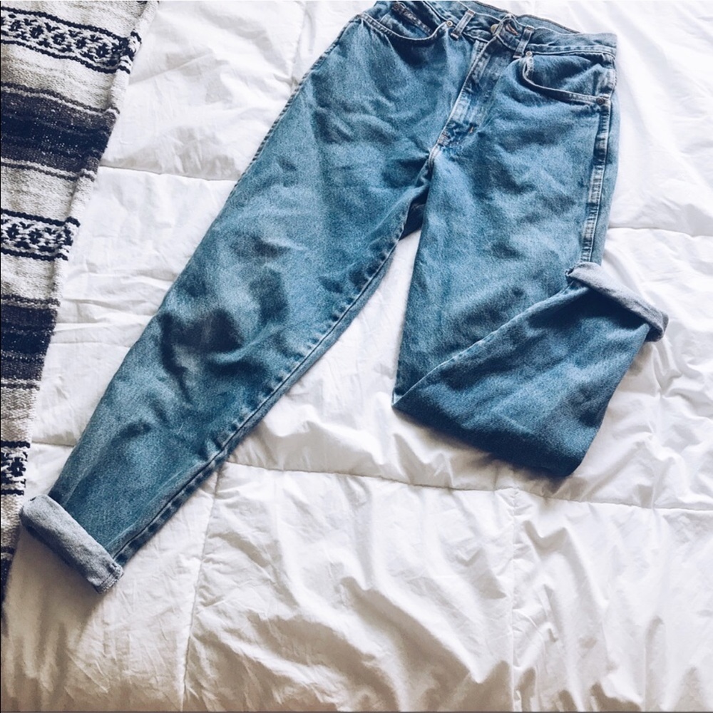 Brandy Melville Mom Jeans